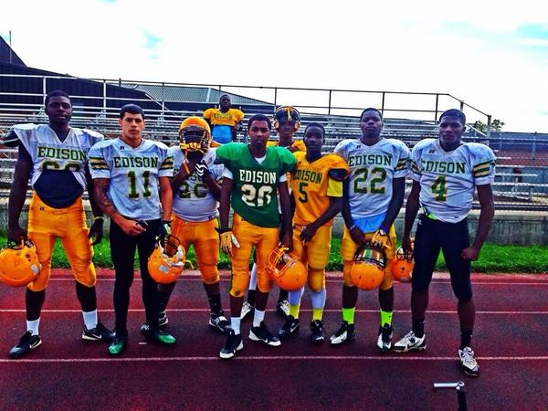 Edison Football tweet media