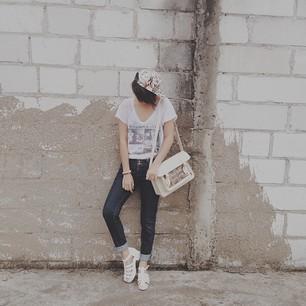 We'r young,
talented and creative! Just
be what you wanna be.
#casual outfit of the day @MelodyPrimaAD