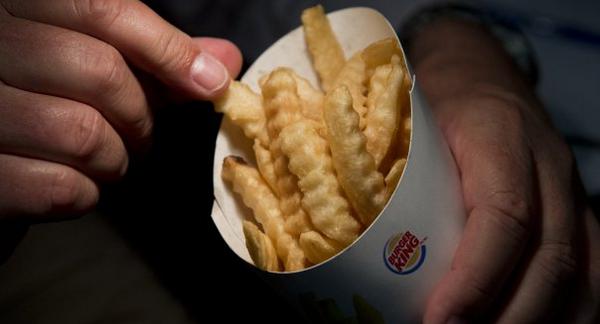 StellaEscoTV's tweet photo. BK getting rid of lower-calorie french fries at most restaurants after less than a year Not popular.#Satisfries http://t.co/uYjJ1R4Kej