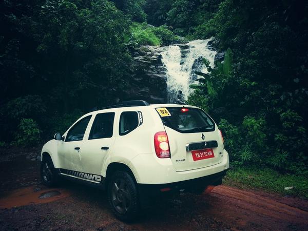 rutaagayire's tweet photo. So the water beds , waterfalls, muck , where part of today's test #DusterAllWheelDrive @Renault_Live http://t.co/M8DDt77i3h