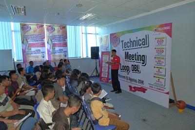 Pembacaan peraturan #Loop3x3Competition oleh KP kak Rere <a href="/pahleviRM/">Hay ER!</a> ! #HondaDBL2014 #WestNusaTenggara <a href="/TSCNTB/">Telkomsel NTB</a>