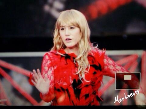 AllRise_dalnim's tweet photo. 比べてみよう🙋

同一人物とは思えないwwwwwwww http://t.co/t3Nzy4Kd6u