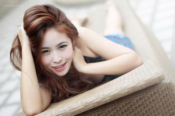 Thairath_News's tweet image. ประมวลภาพสาวเสิร์ฟพม่าสุดฮอต thairath.co.th/content/443518 #ไทยรัฐ