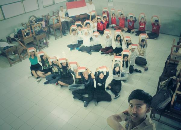 faishalijul's tweet photo. XII IPS 5 #GrufieSmanse #HUTRI69 http://t.co/xTTAvJHxYo