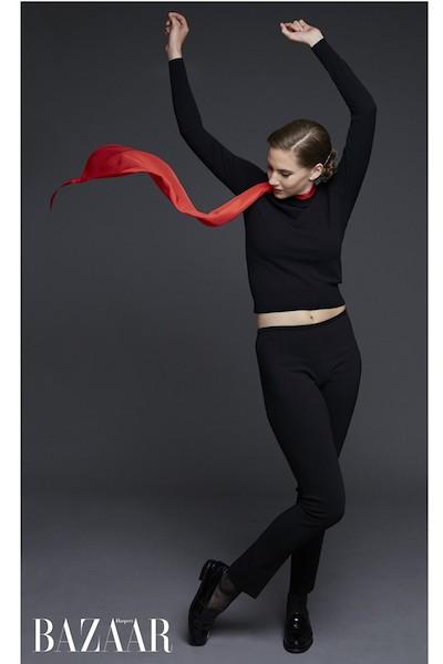 wwd_jp's tweet image. 米「ハーパーズ バザー」が9月号の表紙にオードリー・ヘップバーンの孫娘、エマ・ファーラーを起用 wwdjapan.com/fashion/2014/0… #EmmaFerrer #AudreyHepburn