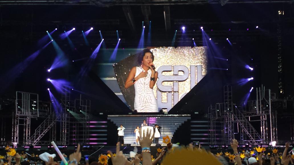 BvEolY_CYAE-Jq0.jpg:large