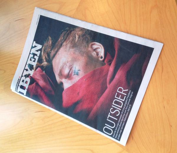 Per_Schulze's tweet photo. Vigtig og relevant læsning i @iByendk-tillægget i dag! Fantastisk artikel og fotoserie om unge #hjemløse. #RumForAlle http://t.co/ZrOeS6w8xl