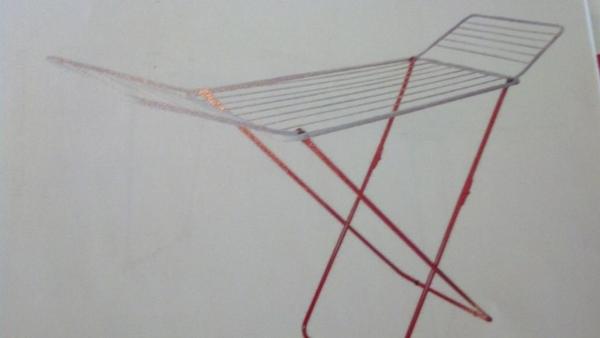 Ordenlimpieza's tweet photo. @VendoMexico Práctico tendedero para organizar ropa mojada, aguanta17 kgs.Medidas 180x55x96 Acero barnizado.$386.Grs. http://t.co/kdJPrVmRoN