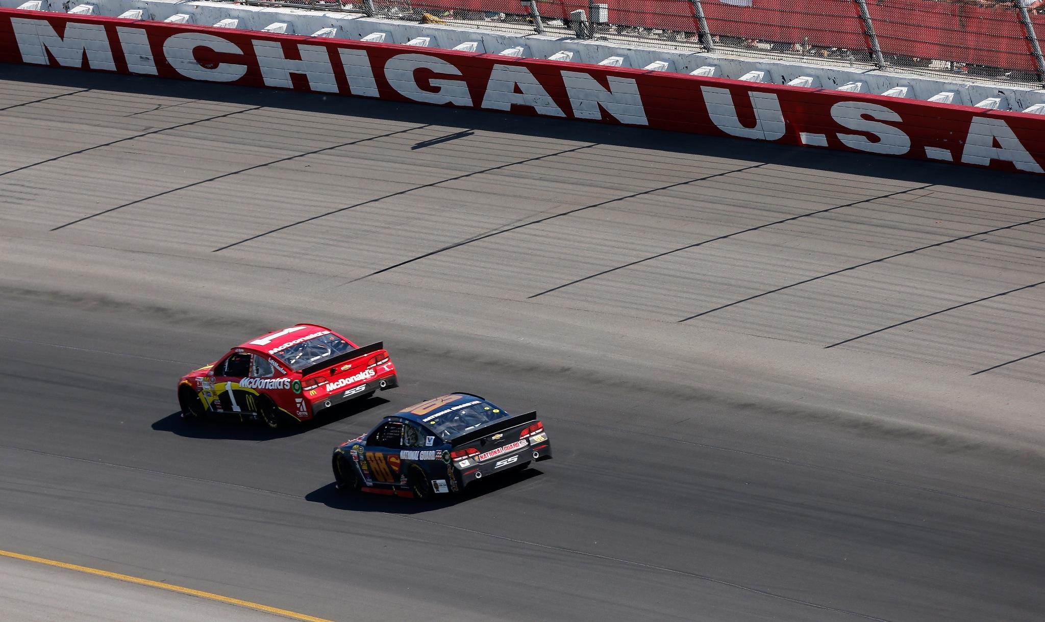 BvF2JOWIAAAPd6H.jpg:large