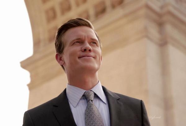 lily_forestwave's tweet photo. #WarrenKole #DavidSeigel #WhiteCollar http://t.co/FjYedYWdW3