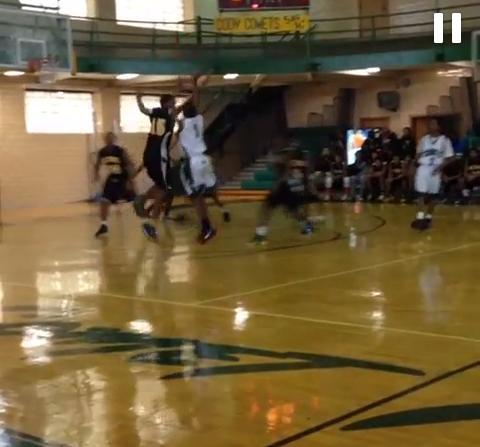 Rel_Amazing's tweet image. This me shooting a 3 Against King.. I balled this Game