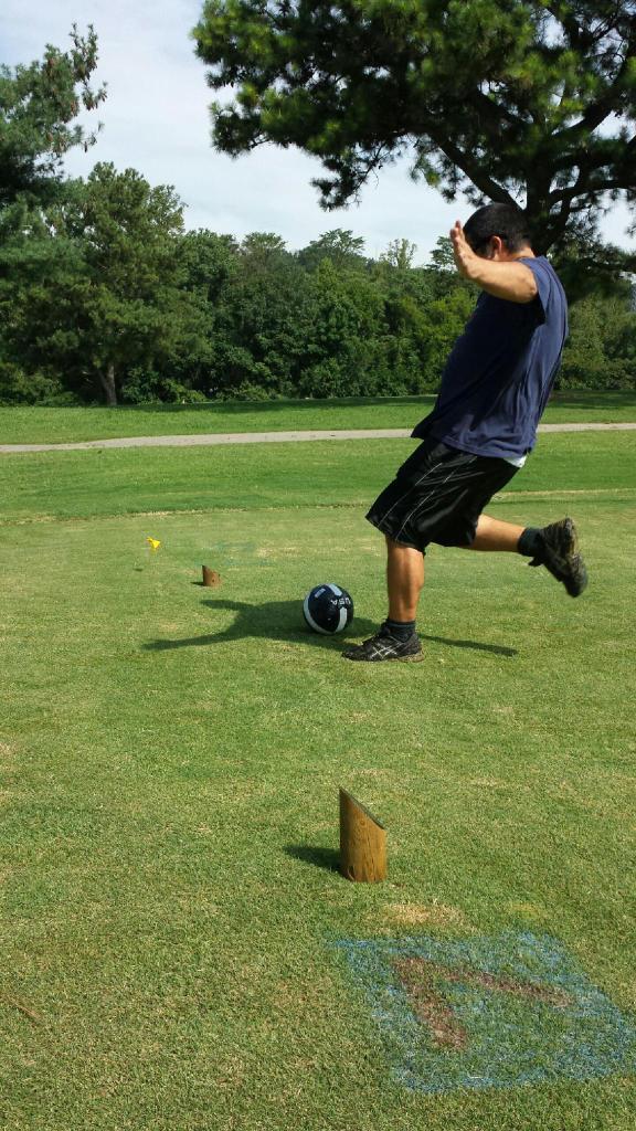 themello1's tweet image. Foot golf is amazing. My new favorite sport. #boom #noslice