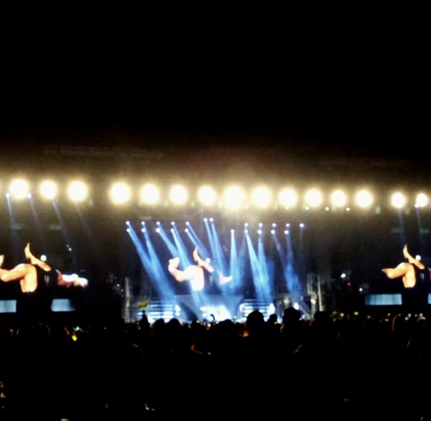" [AIA Festival] Fans sing Happy Birthday song for G Dragon~ (kongellens IG vid)  