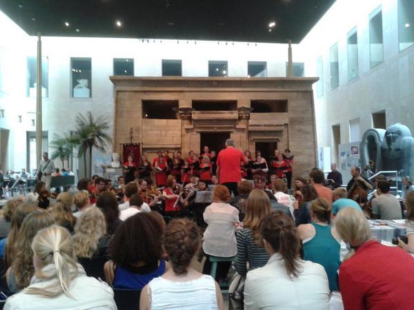 Ons eerste concert is begonnen. Ben je er niet bij? Na dit concert volgt nog een concert! #elcidweek  @RM_Oudheden