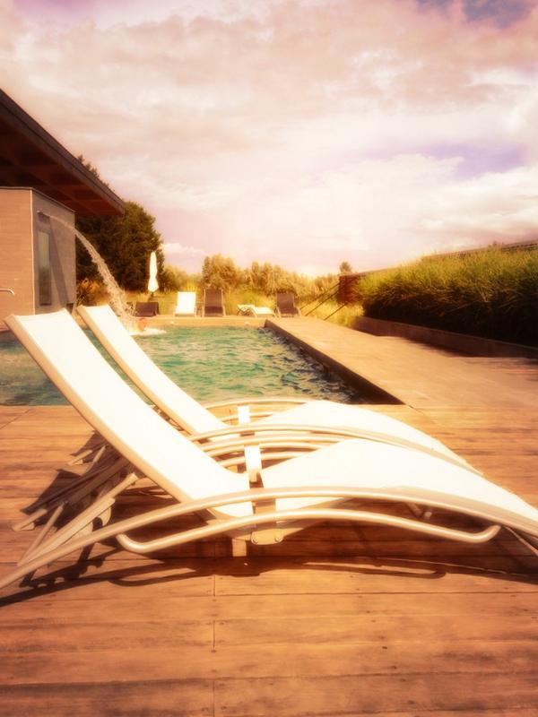 diisign's tweet photo. On est pas mal ici... @lasourcedessens http://t.co/7FL7pZ7vOw