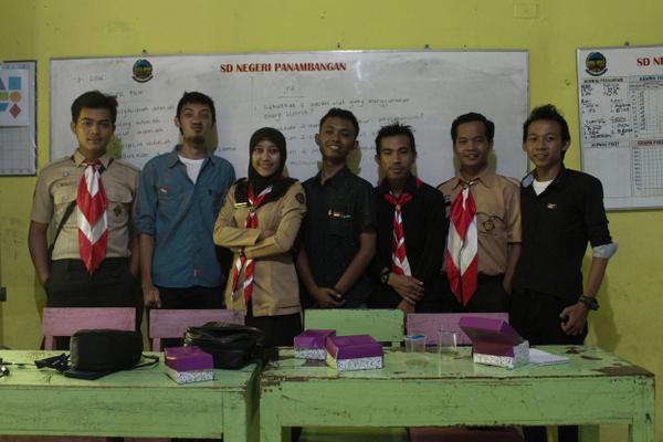 SELAMAT HARI PRAMUKA! :)) *telat* <a href="/dhiitya/">Dhiitya</a> <a href="/mandaardi/">Nanda Ardi Nugroho</a> <a href="/herdiwindrawan/">Bakul Semen</a> @carissavitri <a href="/Firmansyahanank/">Firmansyahanank</a> @baya_alligator