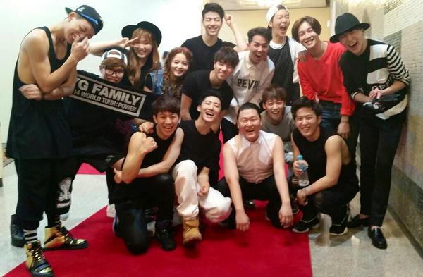 with #WINNER #TeamB #HI #AKMU 
이들의 설레임이 참 부럽다 ^_^