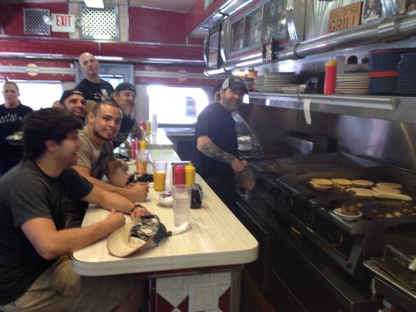 TomBakley's tweet photo. The @FightLab #FightLab39 crew breakfast @mattiesdiner, ready for @HarrahsCherokee #FightLabEatsAtMatties http://t.co/JtUElP0tLJ