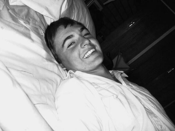 Don ♥ 'Ek bid jou vas in spierwit wolke wat hier laag sit om jou vir altyd veilig in 'n donskombers te hou' #18vandag