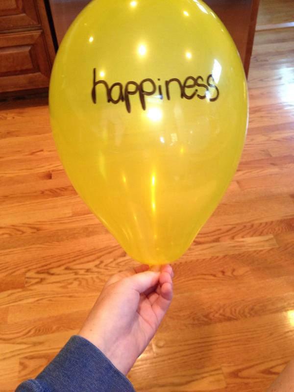 ProjNeverForget's tweet photo. The balloons I will be releasing. ๐๐ #ProjectNeverForget #RIPLarryShippers http://t.co/U7d04MbusC