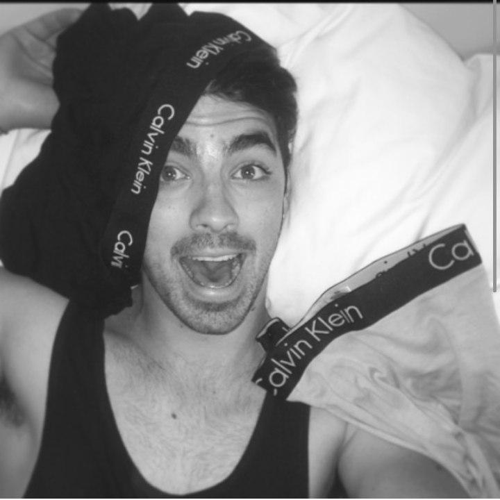  HAPPY 25TH BIRTHDAY JOE JONAS!   