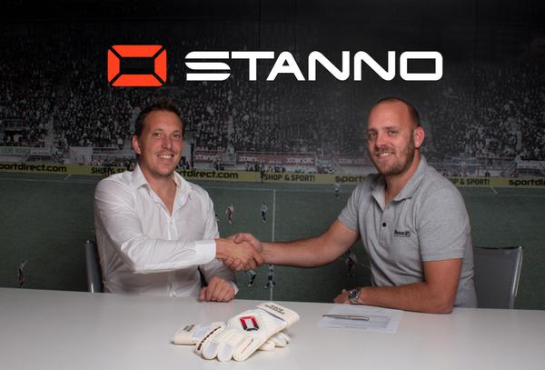 Diederik Boer, <a href="/PECZwolle/">PEC Zwolle</a>, zet de samenwerking met #STANNO voort! #foxsports #eredivisie stanno.com/nl/persbericht…