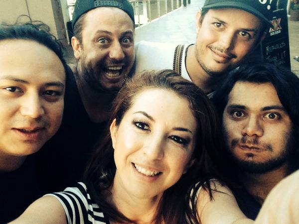ItzbelG's tweet photo. Familia Hola Q.Roo falta Zofy @srrobatero @emilev_ http://t.co/60Dk95aERP