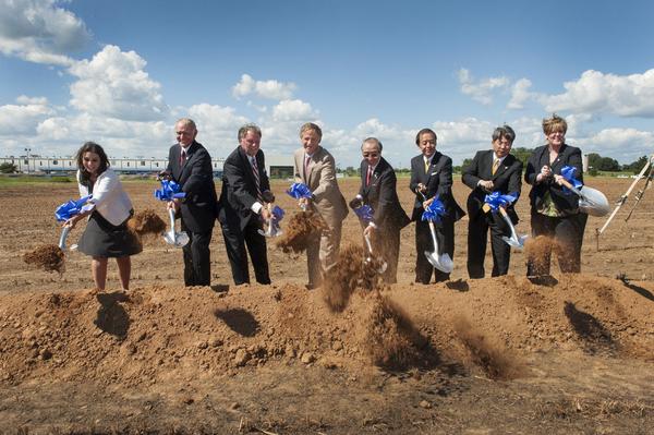 TNECD's tweet photo. Auto parts manufacturer Pacific Industries broke ground in #Jackson on its first Southeast mfg plant. http://t.co/YMEPDEMnIc