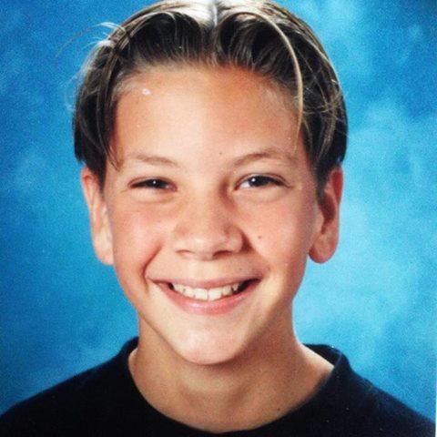 DeMarkShow's tweet image. Hij komt uit Almere, heeft samengewerkt met Tiesto en je hoort hem morgen in een nieuwe aflevering van Overwhelming!