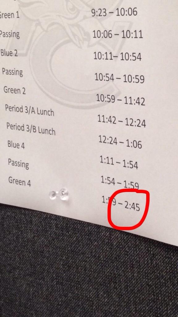 bellmir_l's tweet image. Really...really... 7 more minutes of school😐 #pcprobs