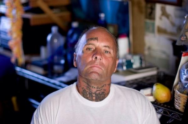 Jay adams skateboard. Jay adams. Jay adams. Джей адамс скейтбордист. Джей адамс короли догтауна.