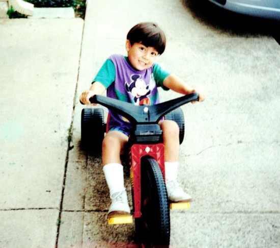Happy 25th birthday Joe Jonas!<3 