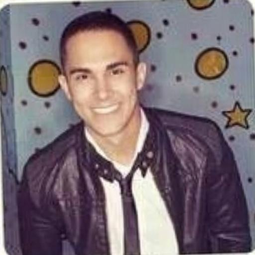 Happy birthday!!!  Carlos Pena today you turn 25 years I wish you well :3 