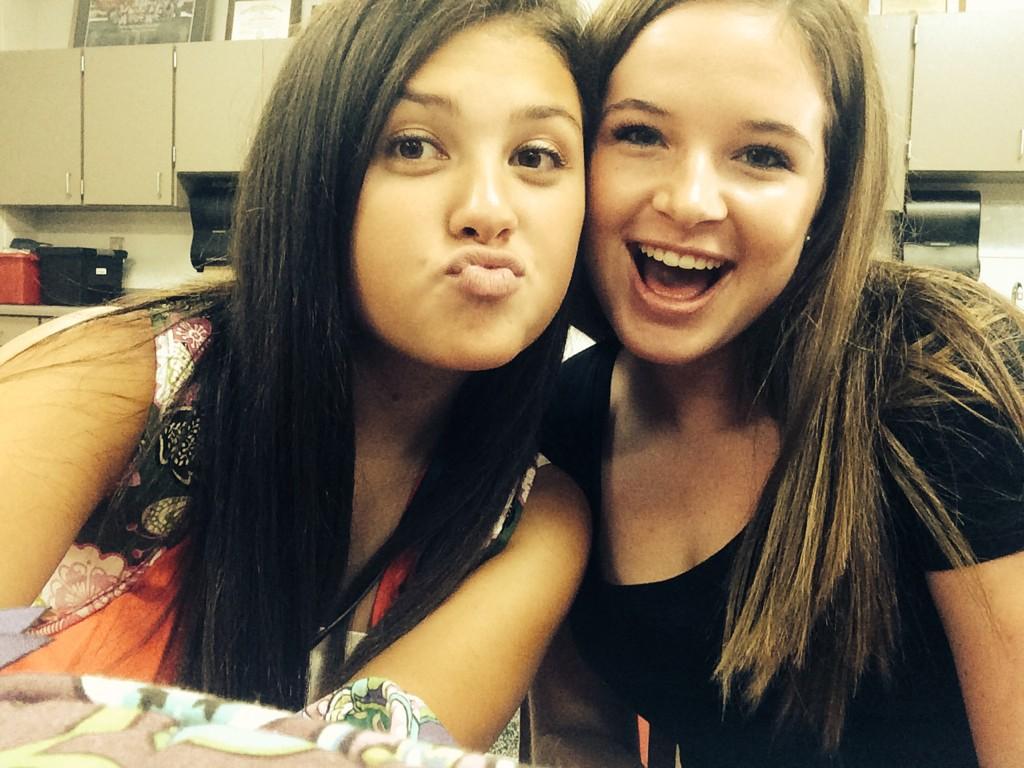 kelsi nicole on Twitter: "i ️ alexis #Fridayyyy http://t.co/rq9kguuZPt"