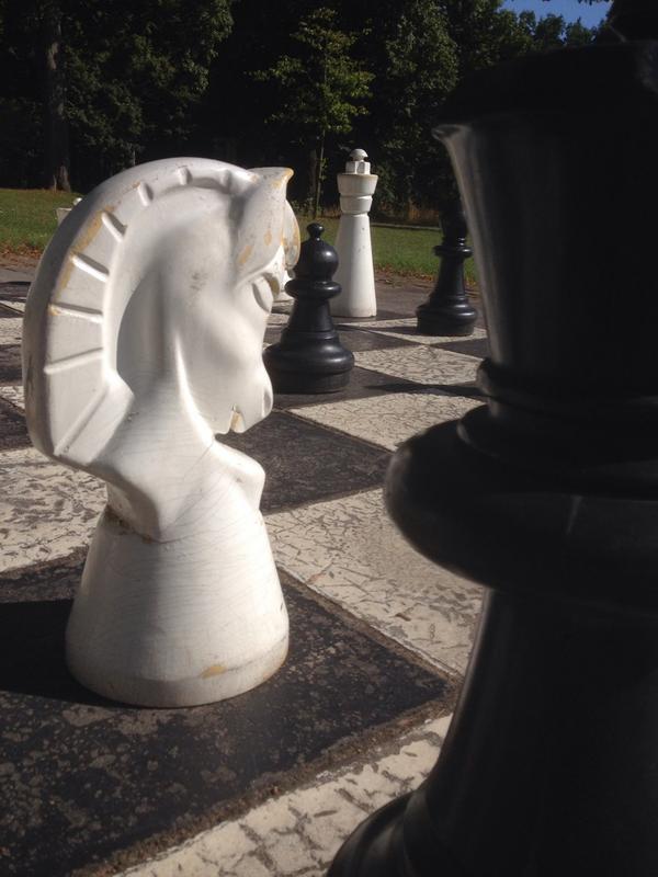 jMAN310393's tweet image. #Berlin2014 #GiantChessBoard