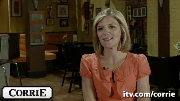 EXCLUSIVE: Leanne's about to unleash her inner-Battersby - Jane Danson reveals all: itv.co/XnaZaa #Corrie