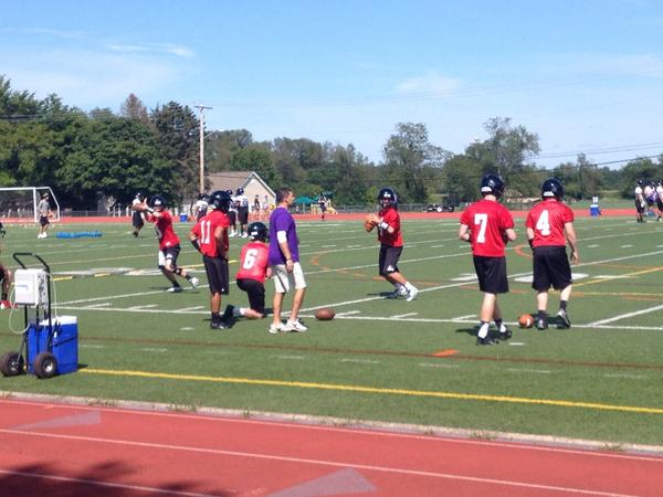 KenyonAthCenter's tweet photo. @KenyonFootball getting after it on day 1. #greatdaytobealord http://t.co/ZVjzVfb6rj
