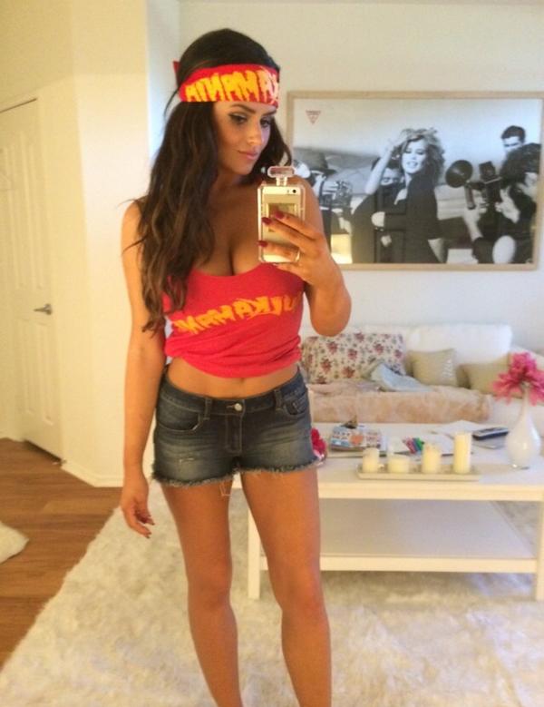 Abigail Ratchford tweet media