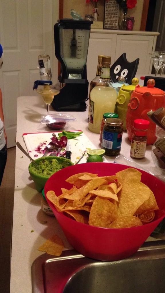 Fiesta Friday with my favorites <a href="/TiaDenai/">Tia Denai Stovall</a> <a href="/ashleya_216/">Ashley Altenhofen</a>