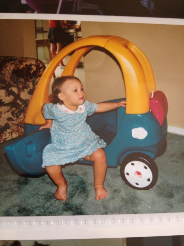 emitathas3's tweet photo. @talbot_bella and her first car #stayofftheroad #shepassed #shestakingittothestreet #G2driver http://t.co/f4yCIK3j1M