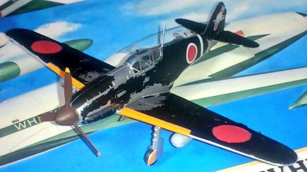 陸軍3式戦闘機(川崎キ61)「飛燕」1型乙 。 大日本帝国陸軍特別攻撃隊