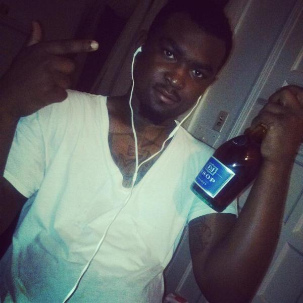 LiahHubby4Life's tweet photo. Done Fucking With Lames http://t.co/poljUoVFCF