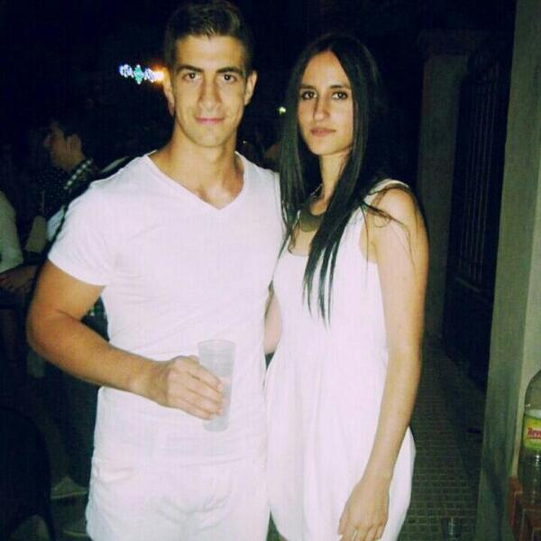 AmadorCarvajal's tweet photo. Solo sueño brillar en el inmenso para poder verte cada mañana !!!Te echó de menos ya tontaaa !!! @estela96fer http://t.co/QZ2YvV2DrR