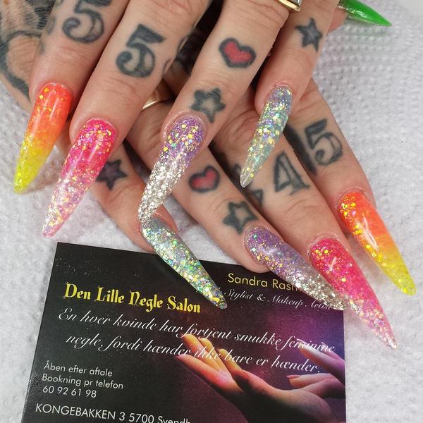 sandra rasmussen (@lilleneglesalon) | Twitter