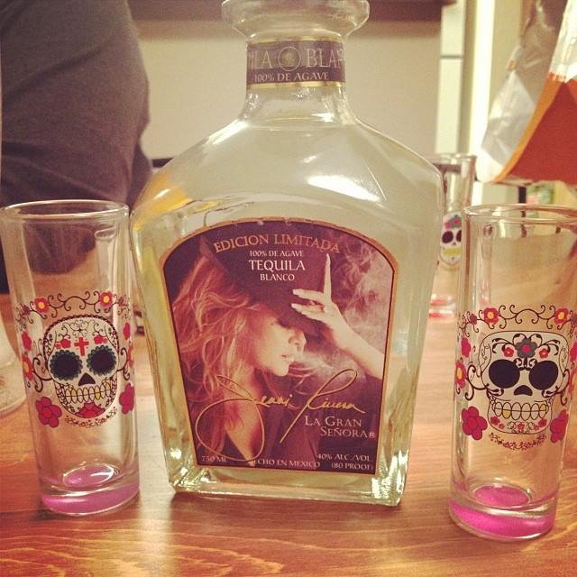 Tequila Jenni Rivera on Twitter "FanFriday Love the