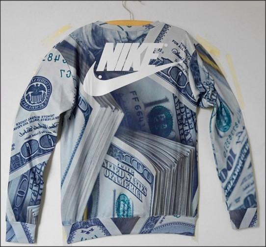 Hoopss's tweet photo. (Must Be Following) We will be giving away this Nike shirt to 3 random retweeters. Winners DMed at 80k 👌 http://t.co/fckKetl2xU