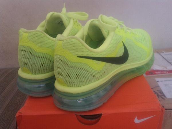 VRVstore's tweet image. For sale/TT Nike Airmax 2014 green volt size 9,5us/43. Cp cek bio. Cicil di @kickSolution