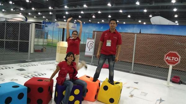 adriovando's tweet photo. Y que se acaba el show #SemanadelEmprendedor2014 http://t.co/5JbmHrW6O2