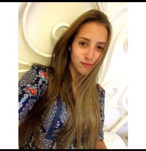 LindasdeNikit's tweet photo. Queria eu estar nessa cama !!!  @marisvinhas http://t.co/M3lxEWyx5P