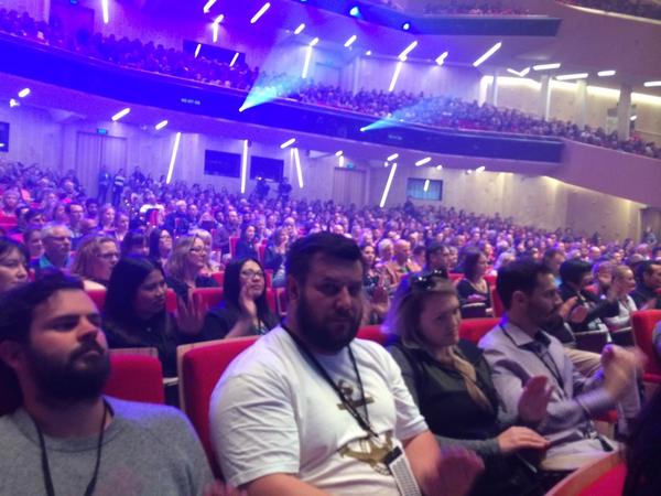 katirving's tweet photo. Good looking drummers @benirving @MissyHartwick “@TEDxAuckland: 2200 drummers making music together at #TEDxAKL http://t.co/InmyS6vovi”